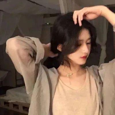 献给灰姑娘的吻海报