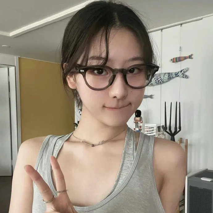 珍与艾玛海报